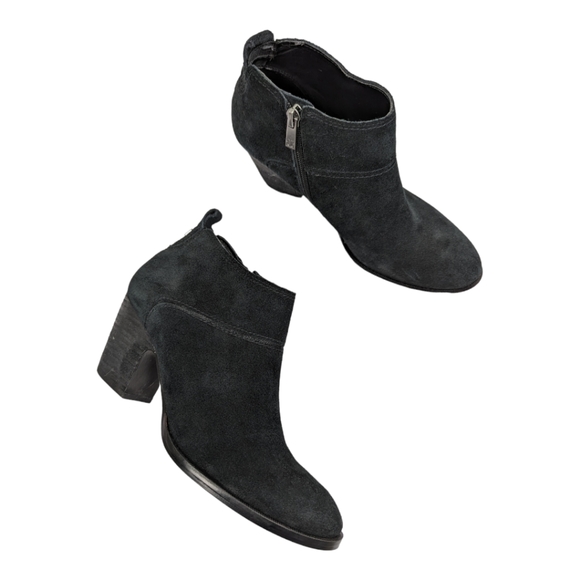 Ivanka Trump Thelma Black Ankle Bootie - Picture 9 of 9